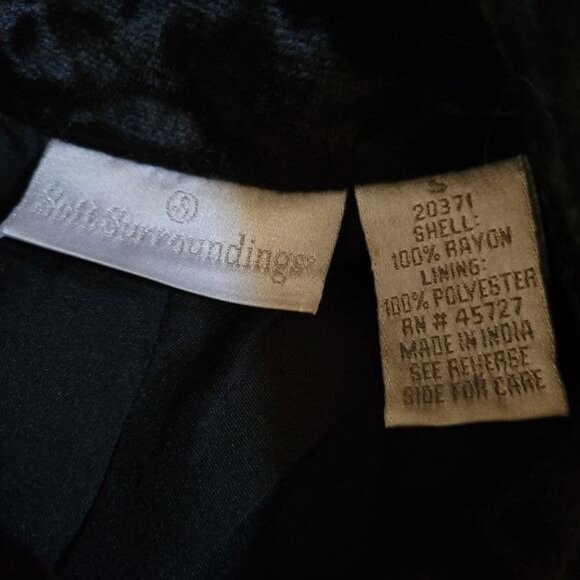 Soft Surroundings Velvet Jacket Blac Heavy Beading Beads Formal Small cute - Picture 9 of 9